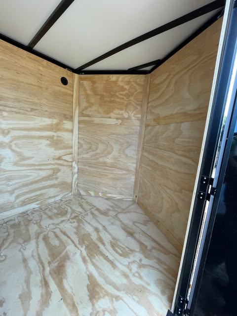 6x12TA 6'3" Interior