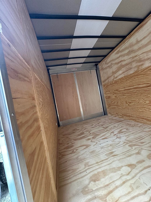 7x16TA Xtreme Cargo White/Barn Doors